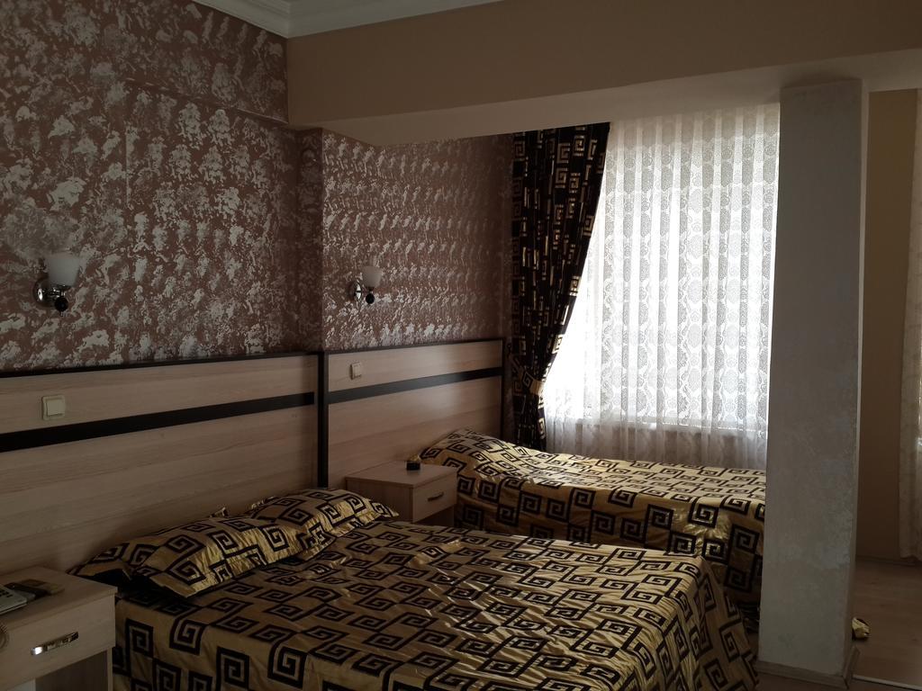 Tumay Hotel Antalya Bagian luar foto