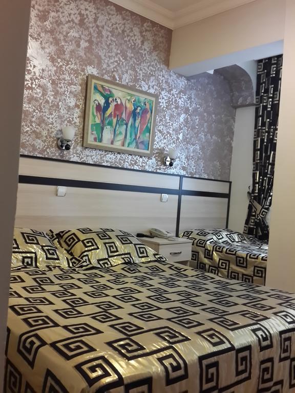 Tumay Hotel Antalya Bagian luar foto