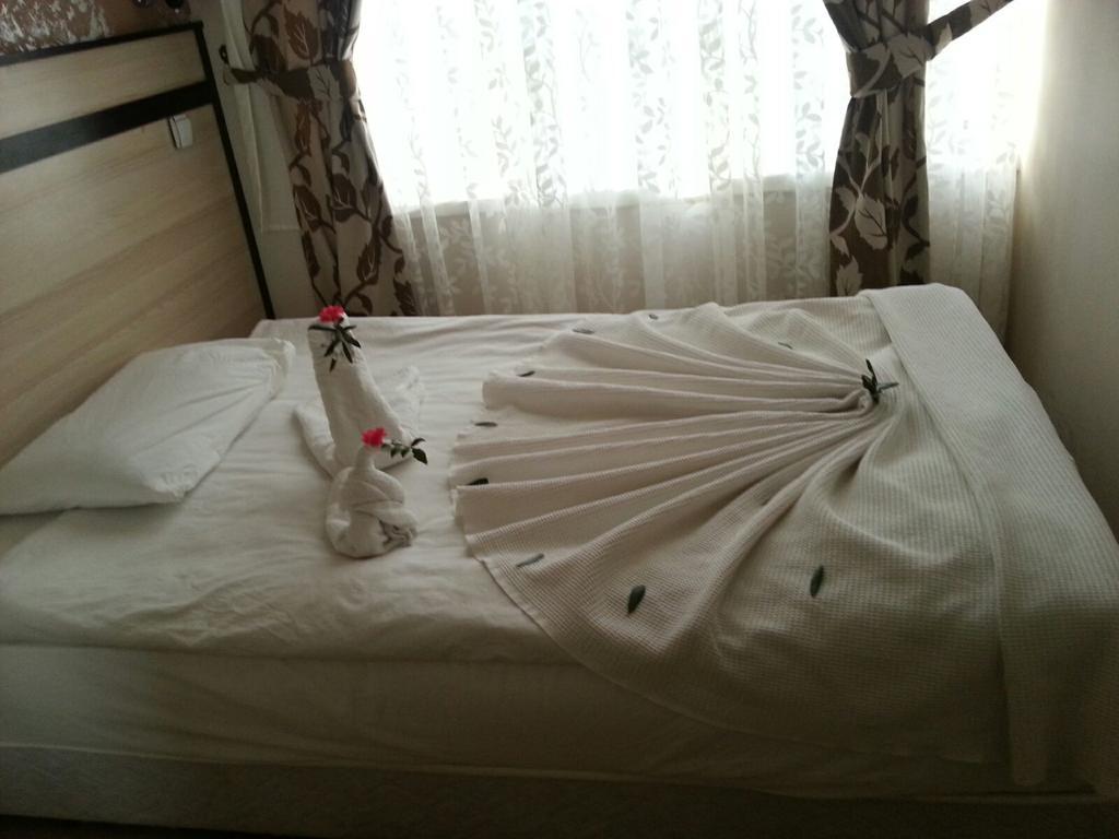 Tumay Hotel Antalya Bagian luar foto