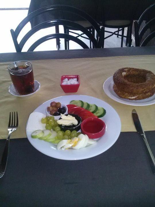 Tumay Hotel Antalya Bagian luar foto