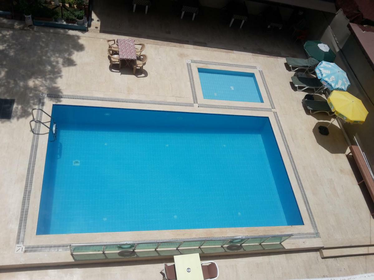 Tumay Hotel Antalya Bagian luar foto